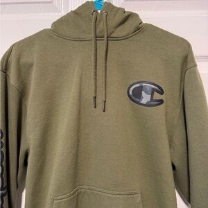 Champion Men's Hoodie in Olive